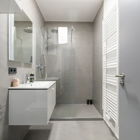 Ξενοδοχείο με διαμερίσματα Limehome Gerbergasse